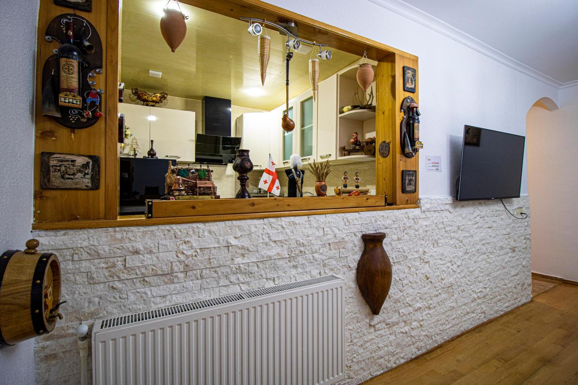 Cozy Apartment On Kostava Tbilisi Exteriör bild